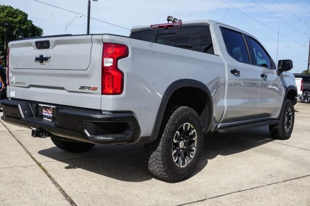 Used 2024 Chevrolet Silverado 1500 ZR2 Truck