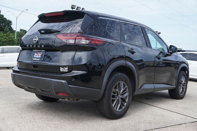 Used 2024 Nissan Rogue S SUV