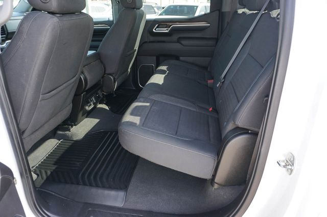 2023 Chevrolet Silverado 1500 LT - Photo 16