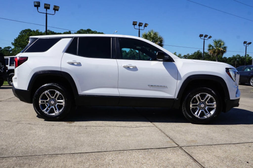 Used 2026 GMC Terrain Elevation SUV