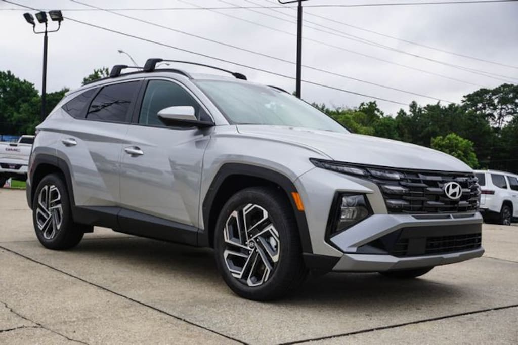 New 2026 Hyundai Tucson SEL Plus FWD SUV