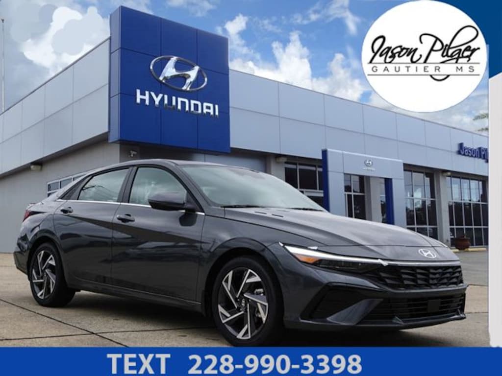 New 2026 Hyundai Elantra Limited Sedan