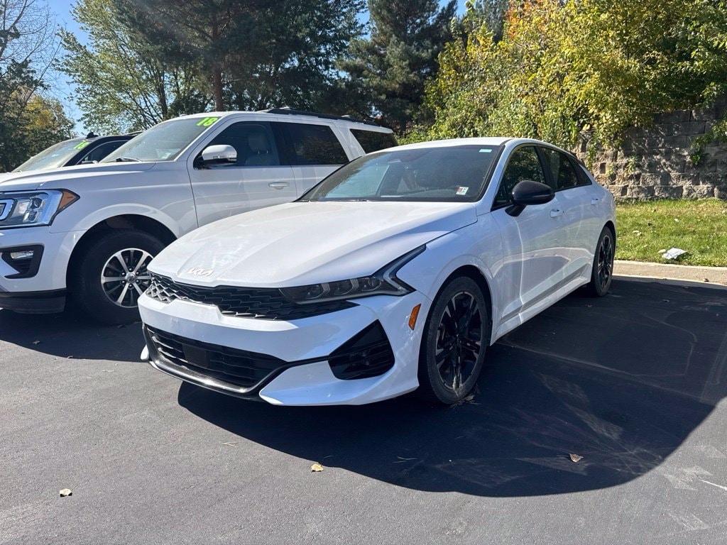 2023 Kia K5