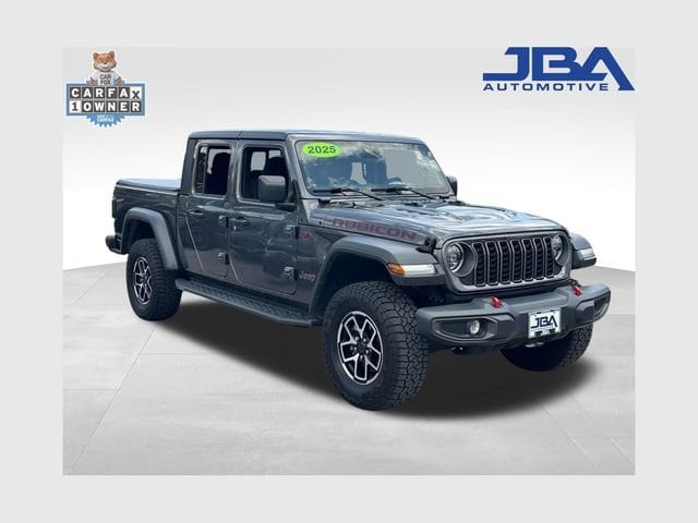 2025 Jeep Gladiator