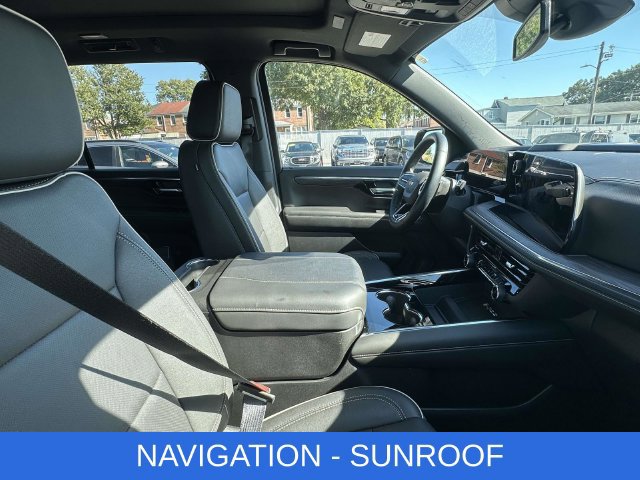 Used 2025 Chevrolet Suburban Premier SUV