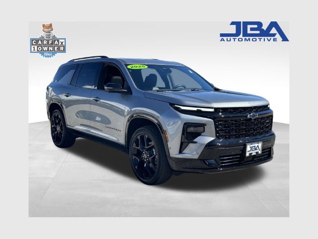 Used 2025 Chevrolet Traverse RS SUV