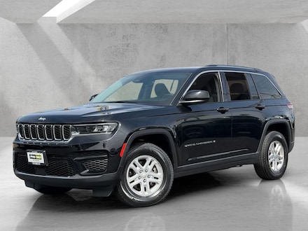 2023 Jeep Grand Cherokee Laredo SUV