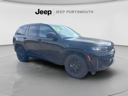 2026 Jeep Grand Cherokee Laredo SUV