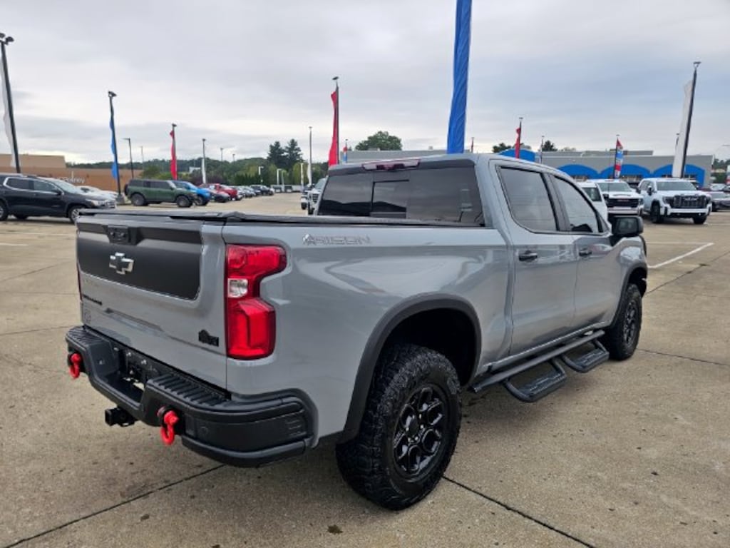 Used 2024 Chevrolet Silverado 1500 ZR2 Truck