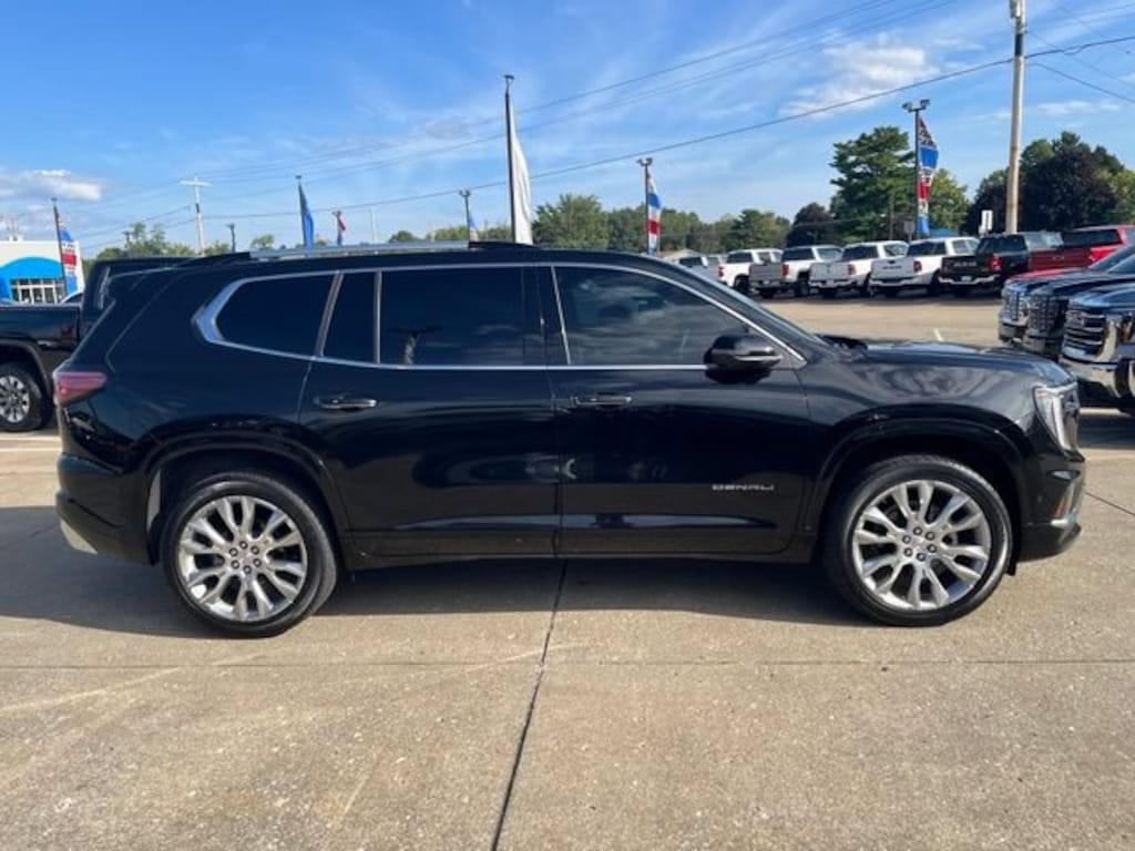 Used 2024 GMC Acadia Denali SUV