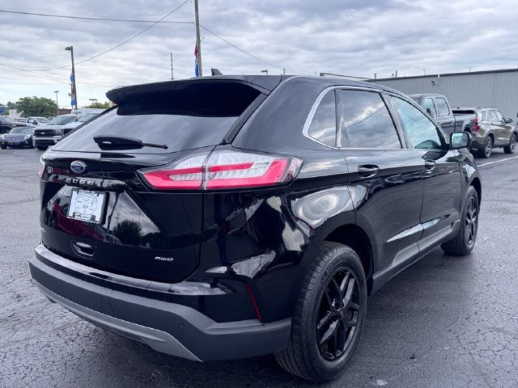 Used 2023 Ford Edge SEL SUV