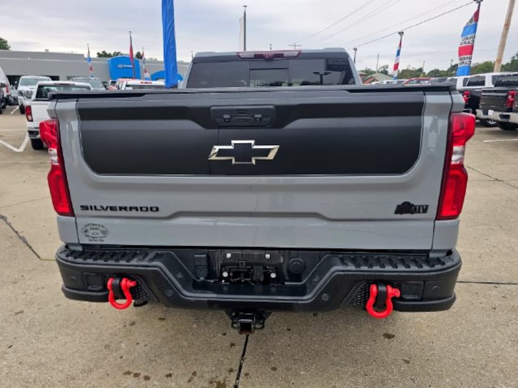 Used 2024 Chevrolet Silverado 1500 ZR2 Truck
