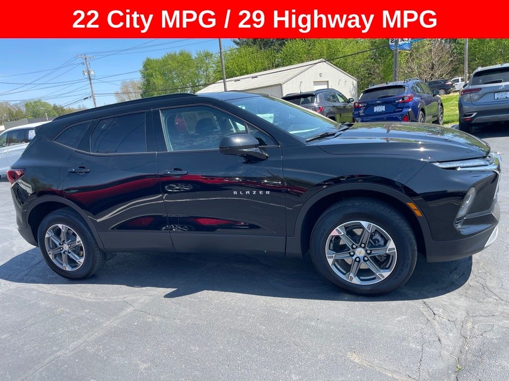 Used 2024 Chevrolet Blazer LT SUV