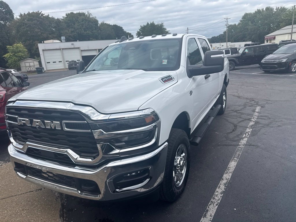 New 2027 Ram 2500 TRADESMAN CREW CAB 4X4 6'4 BOX Pickup