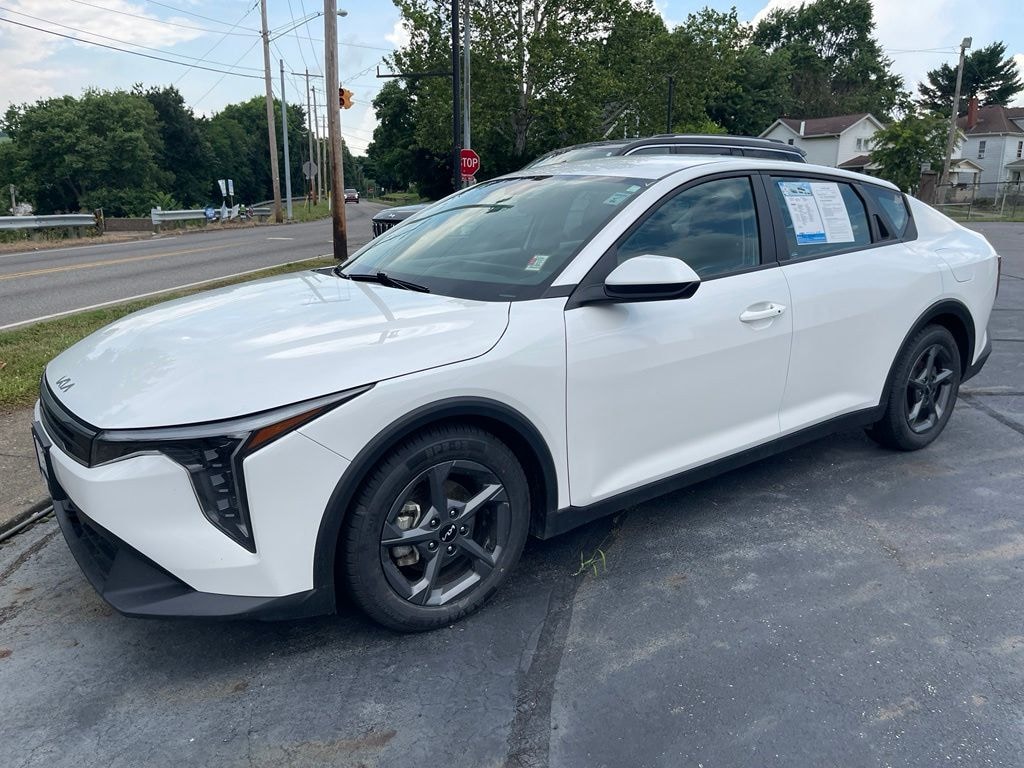 Used 2025 Kia K4 LXS Sedan