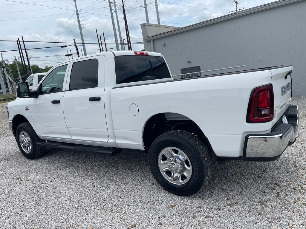 New 2026 Ram 2500 TRADESMAN CREW CAB 4X4 6'4 BOX Pickup