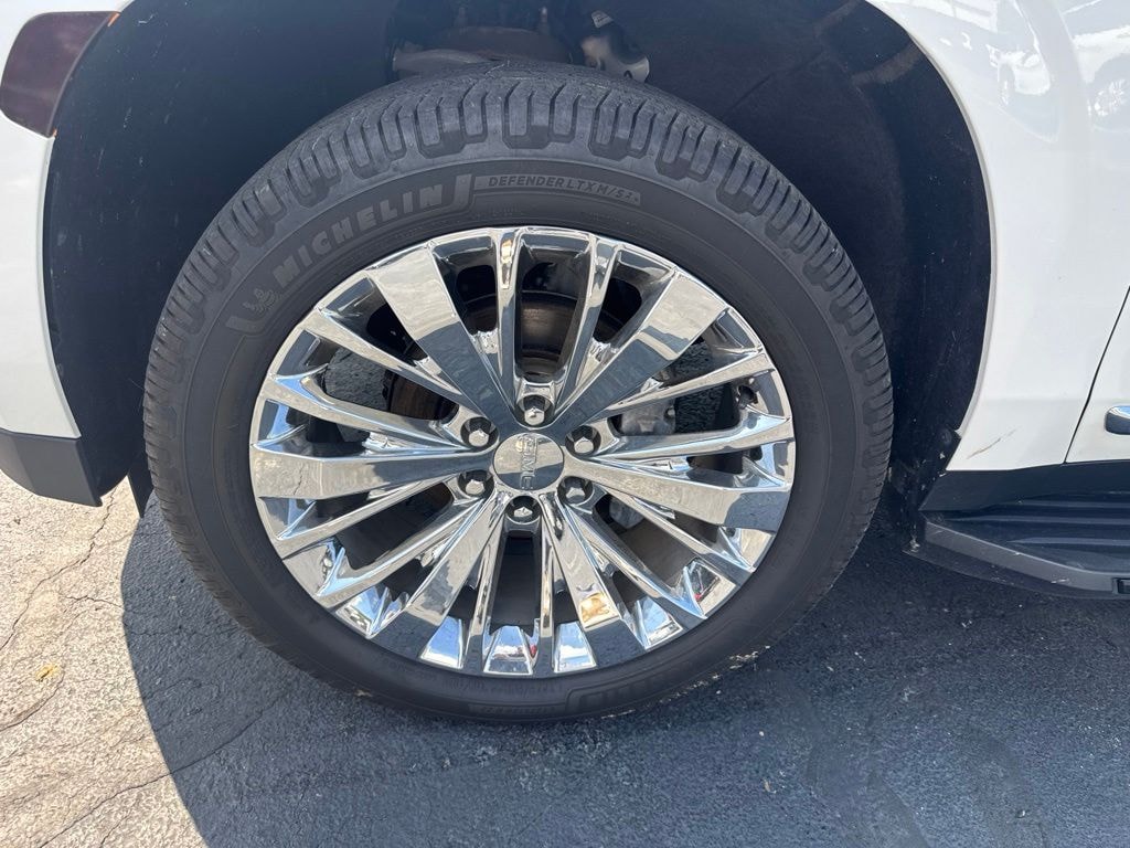 Used 2022 GMC Yukon SLT SUV