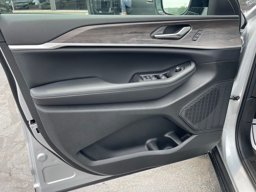 2026 Jeep Grand Cherokee Limited - Photo 21