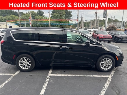 2024 Chrysler Pacifica Touring L Minivan/Van