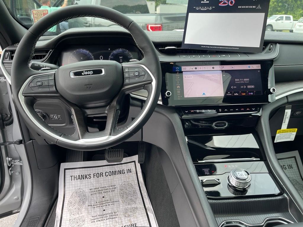2026 Jeep Grand Cherokee Limited - Photo 14