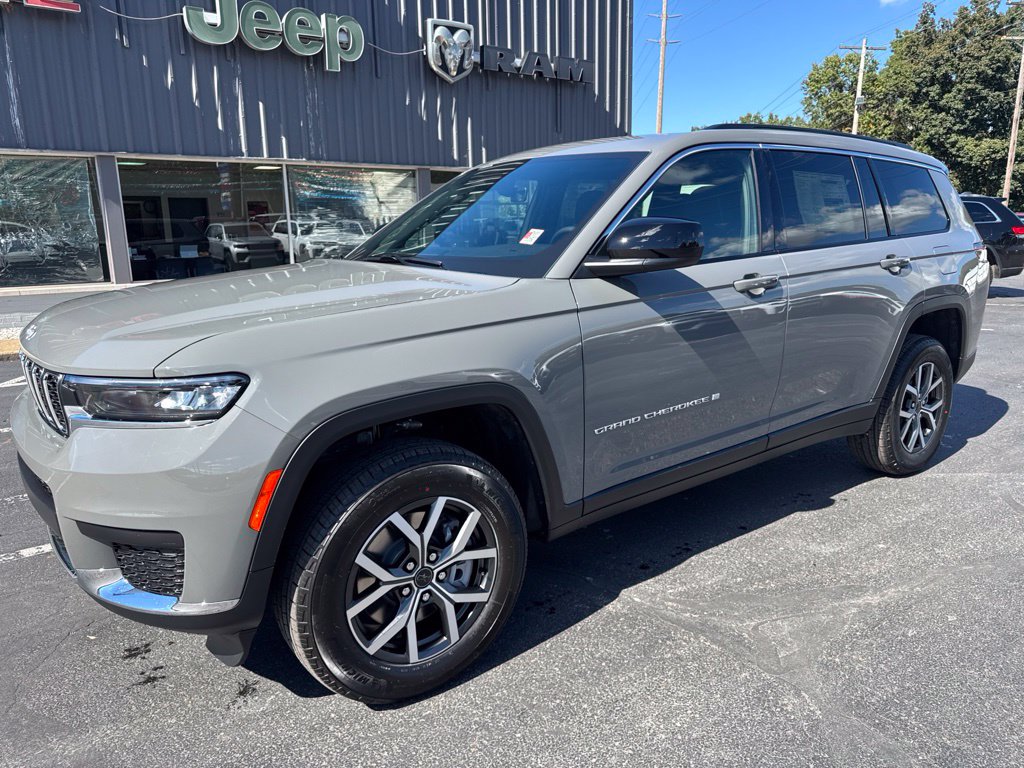 New 2027 Jeep Grand Cherokee L LAREDO X 4X4 Sport Utility