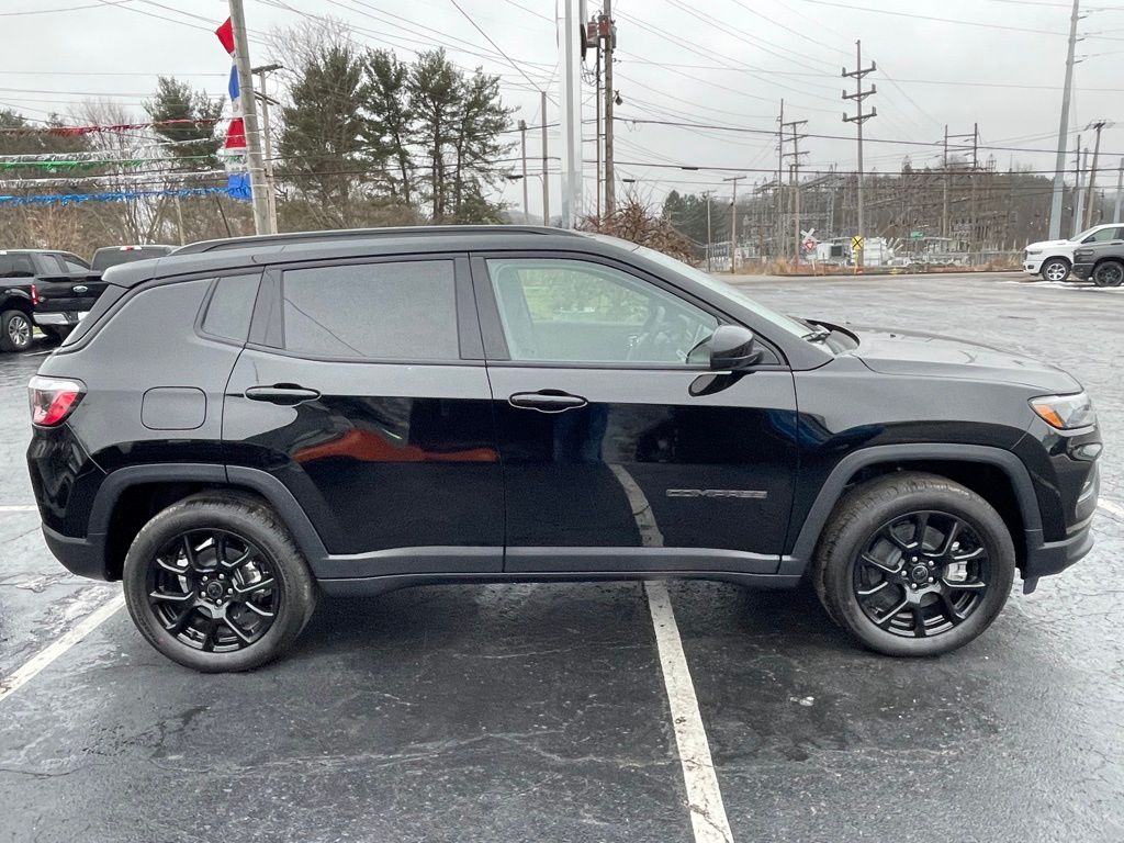 2026 Jeep Compass Latitude Altitude - Photo 8