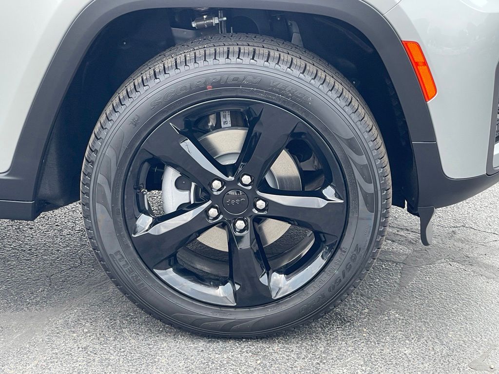 2026 Jeep Grand Cherokee Limited - Photo 11