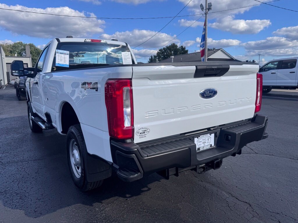 Used 2025 Ford F-250SD XLT Truck