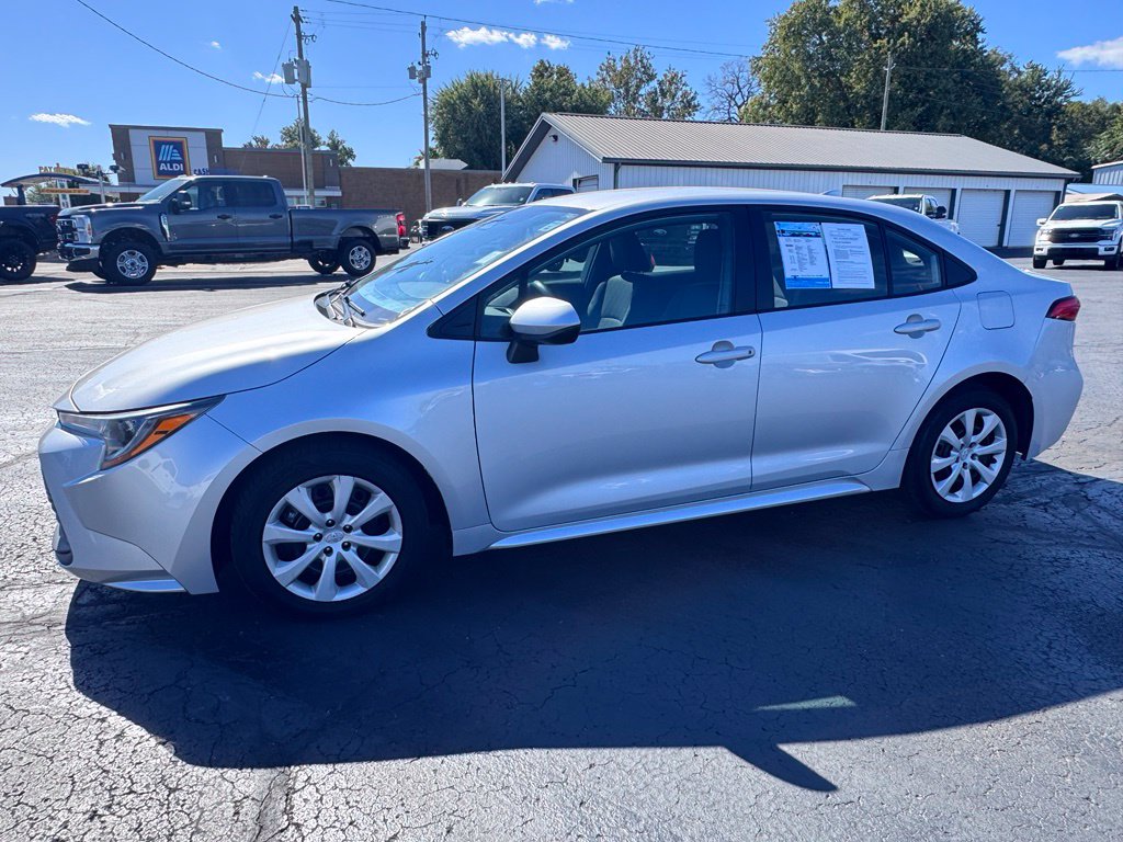 Used 2024 Toyota Corolla LE Sedan