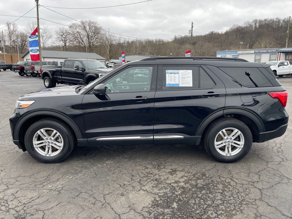 2022 Ford Explorer XLT - Photo 9
