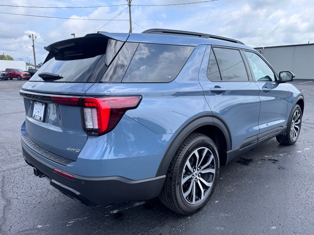 New 2026 Ford Explorer ST-Line SUV