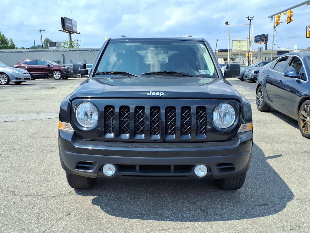 Used 2015 Jeep Patriot Latitude 4x4 SUV