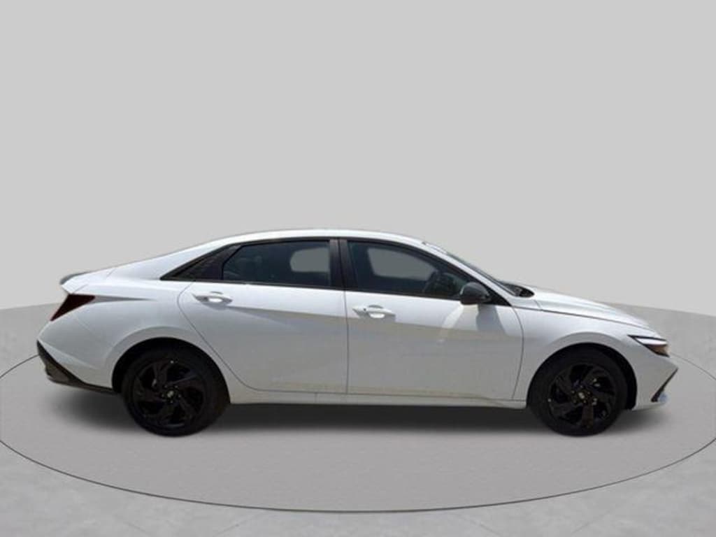 New 2026 Hyundai Elantra SEL Sport Sedan