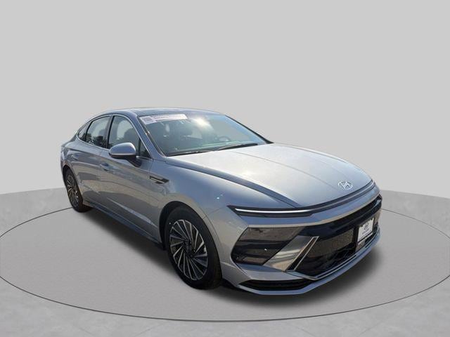 2026 Hyundai Sonata Hybrid Sedan 