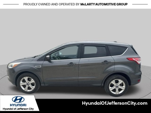 Used 2016 Ford Escape SE with VIN 1FMCU9GX5GUA35060 for sale in Jefferson City, MO