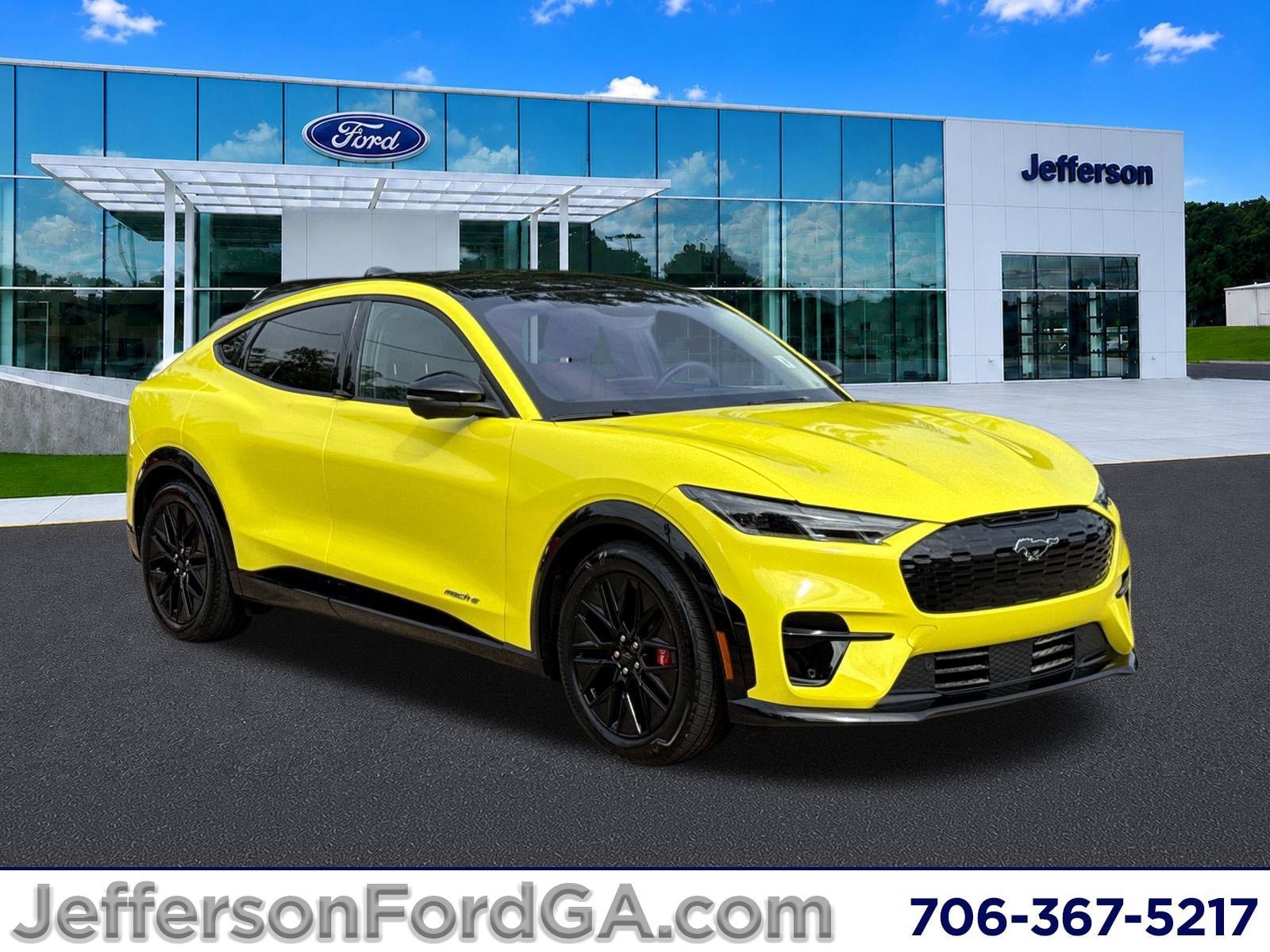 2025 Ford Mustang Mach-E Premium RWD