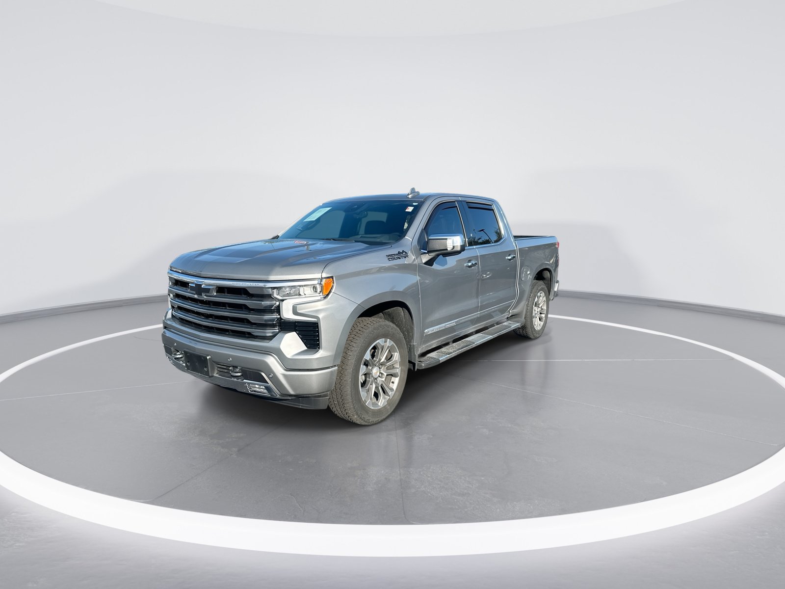 Used 2025 Chevrolet Silverado 1500 High Country Pickup