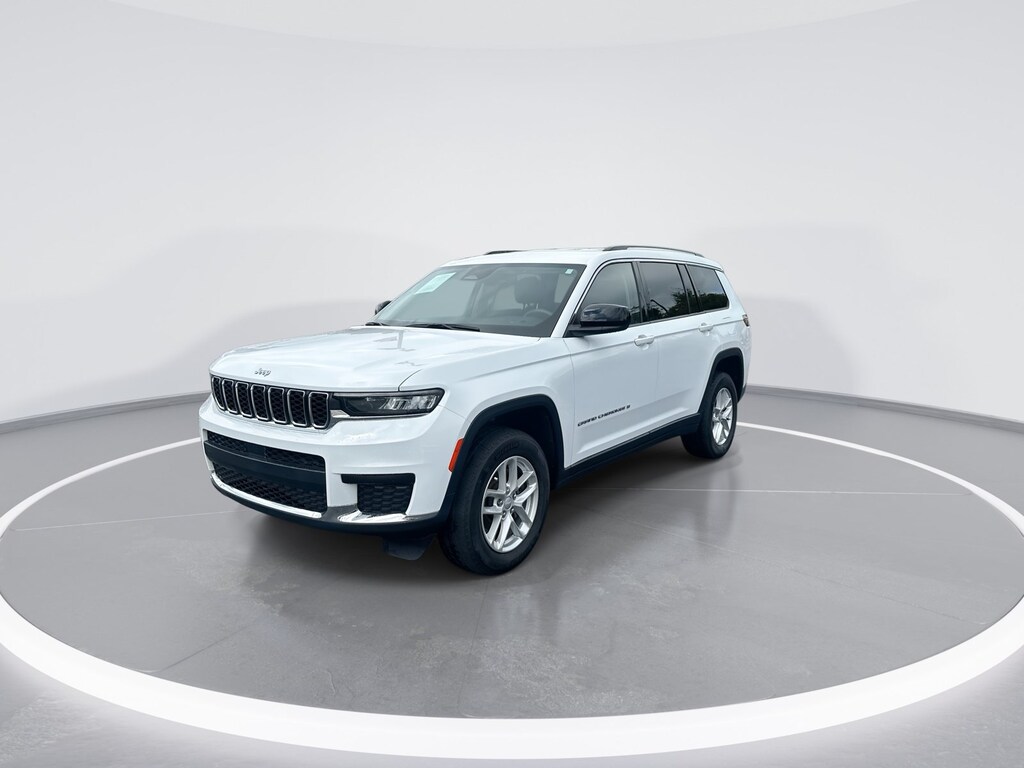 Used 2023 Jeep Grand Cherokee L Laredo SUV