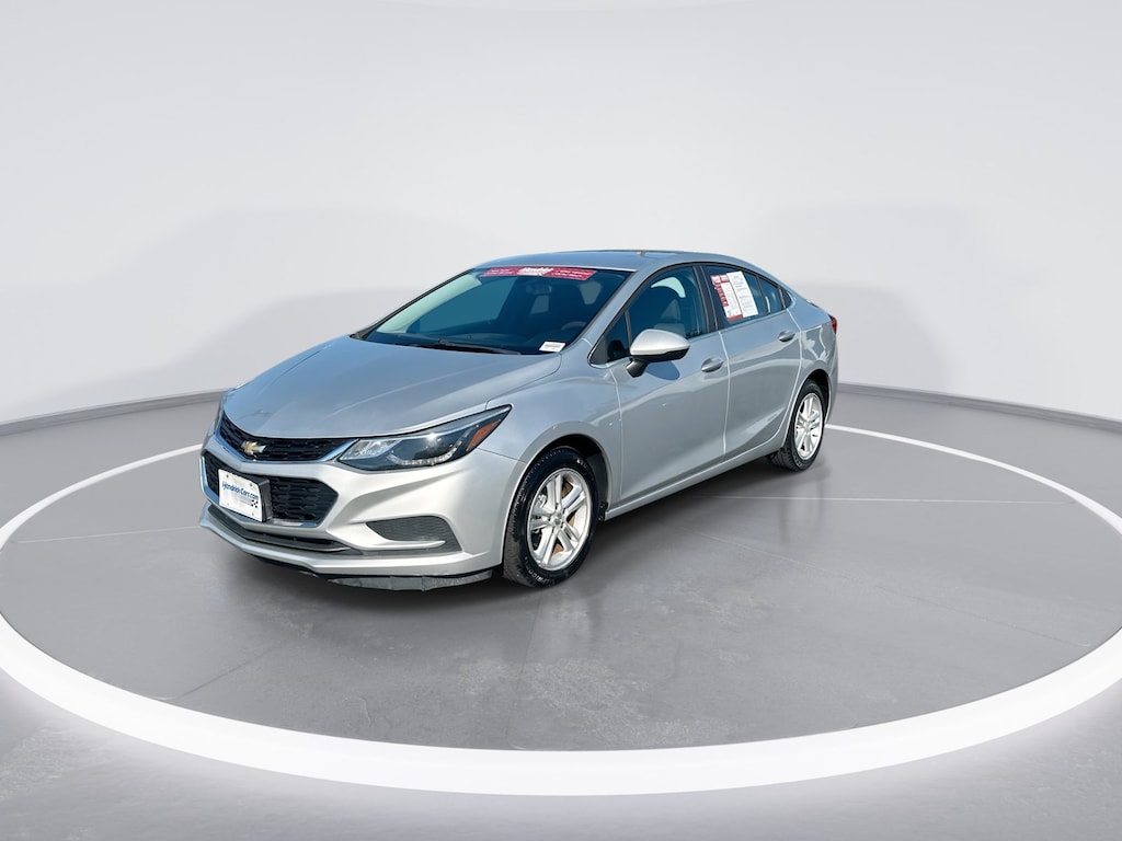 Used 2017 Chevrolet Cruze LT Sedan