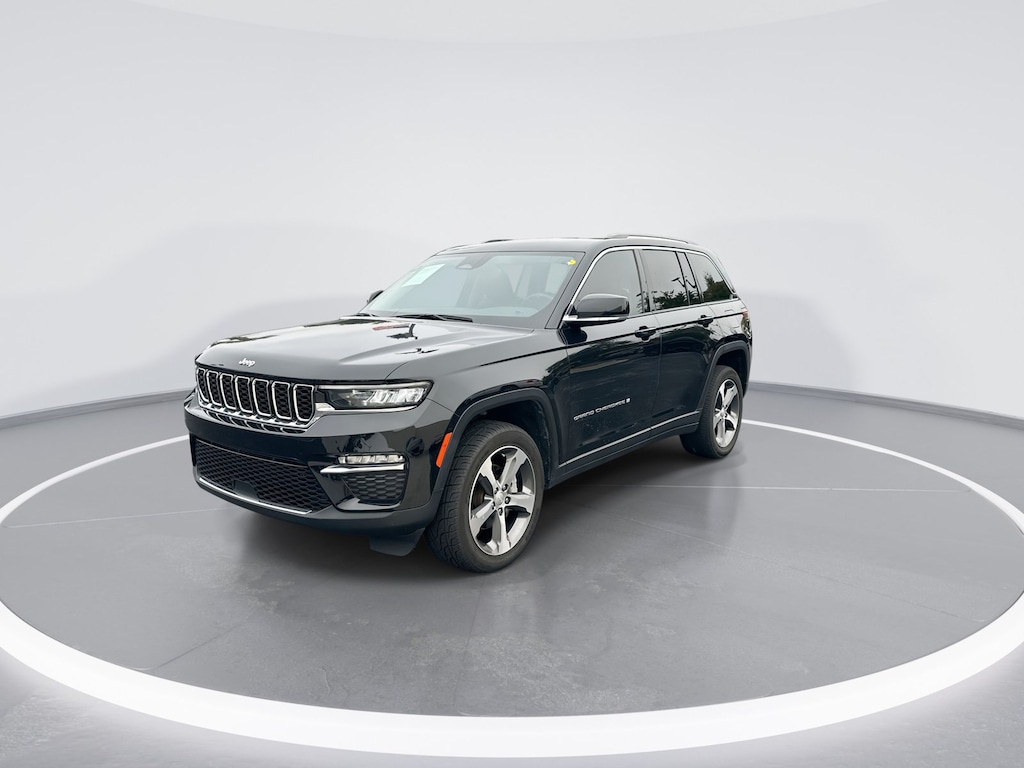 Used 2023 Jeep Grand Cherokee Limited 4x4 SUV