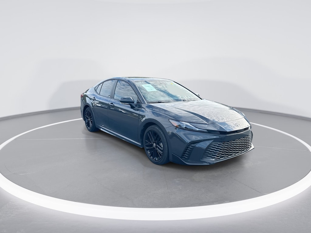 Used 2025 Toyota Camry SE Sedan