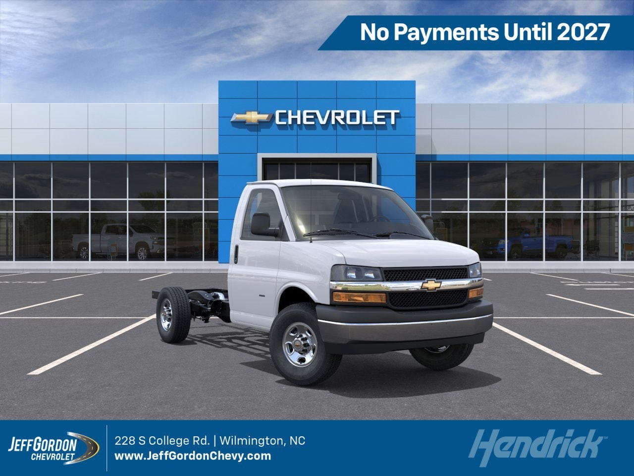 2026 Chevrolet Express Cutaway Base