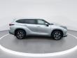 2022 Toyota Highlander Hybrid XLE SUV