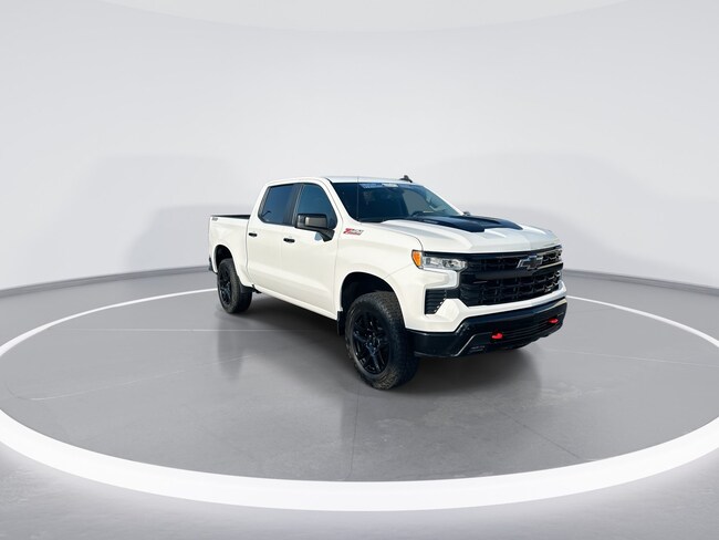 2025 Chevrolet Silverado 1500 LT Trail Boss Truck Crew Cab