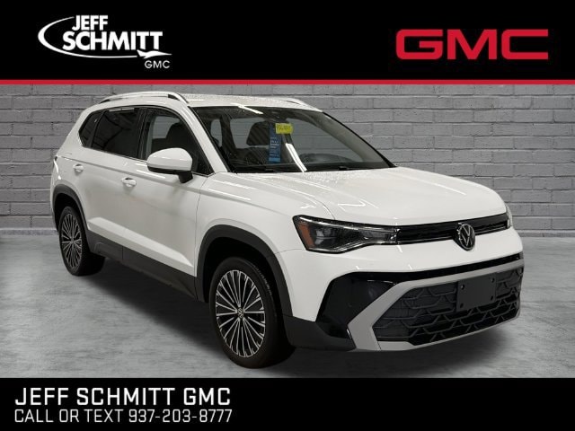2025 Volkswagen Taos SE