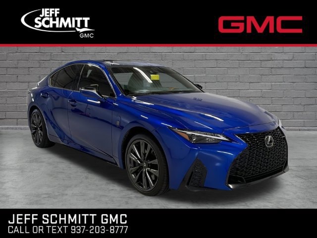 2025 Lexus IS