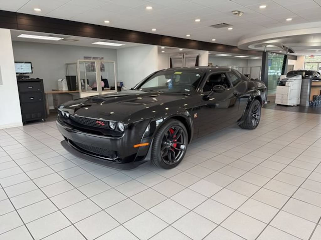 Used 2022 Dodge Challenger R/T Scat Pack Widebody Coupe