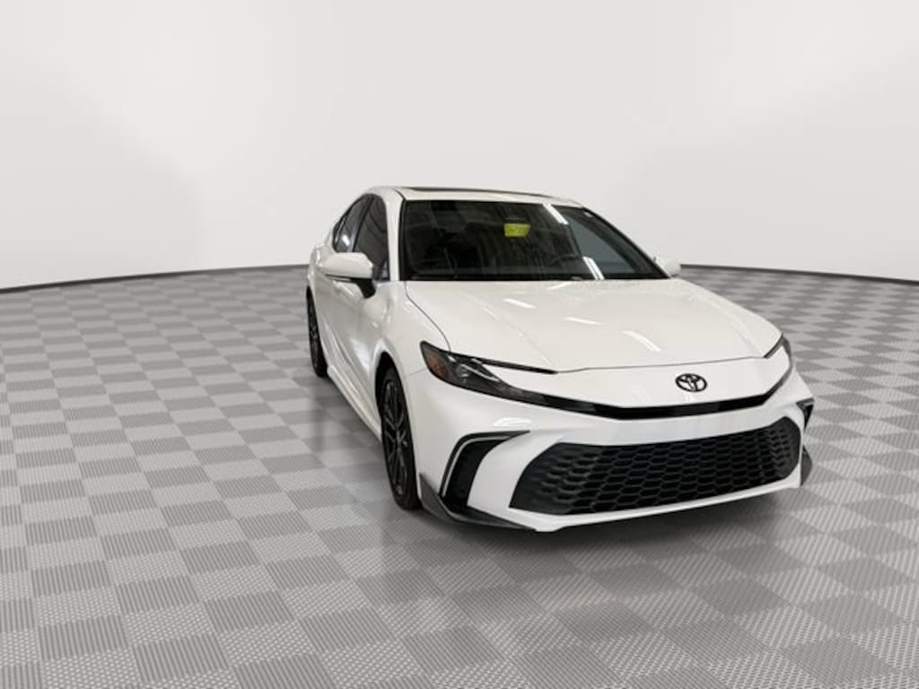 Used 2026 Toyota Camry SE Sedan