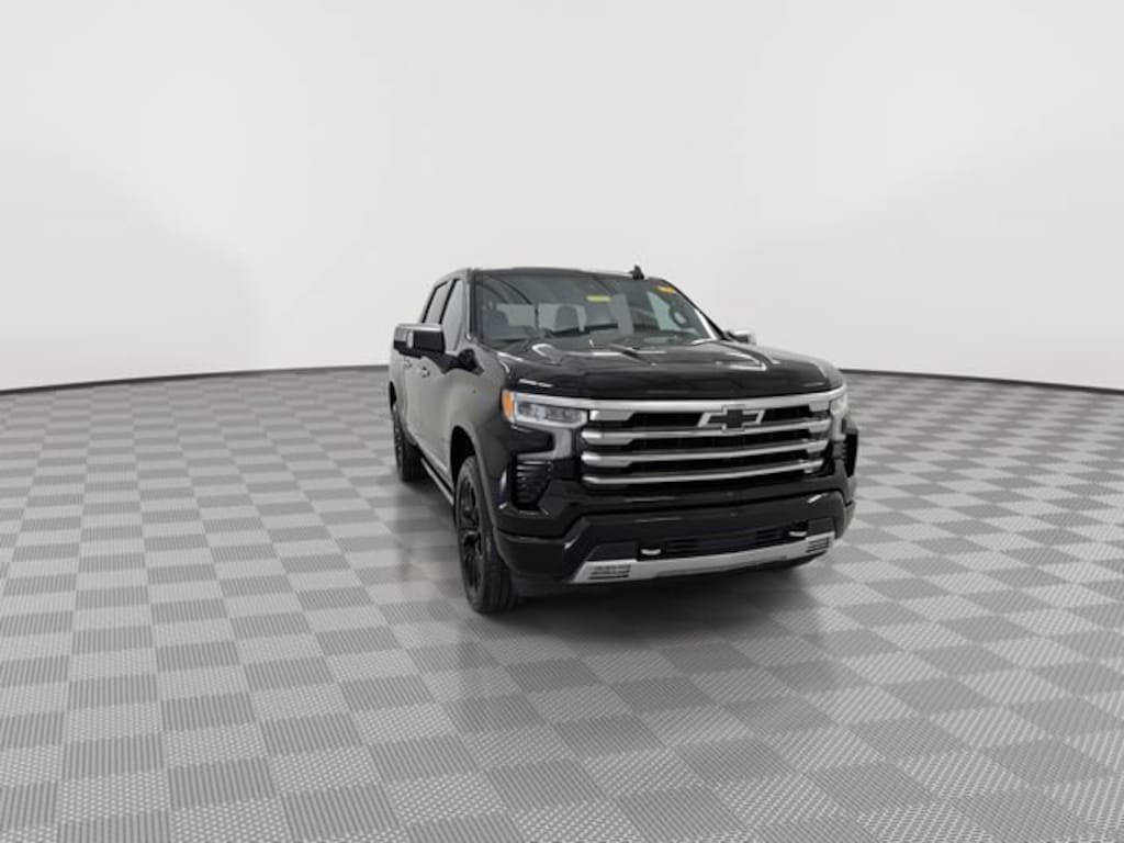 Used 2025 Chevrolet Silverado 1500 High Country Truck