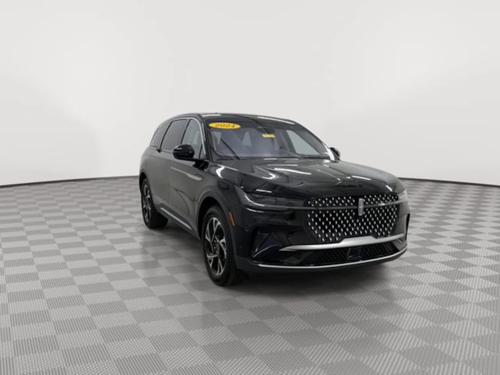 Used 2024 Lincoln Nautilus Premiere SUV